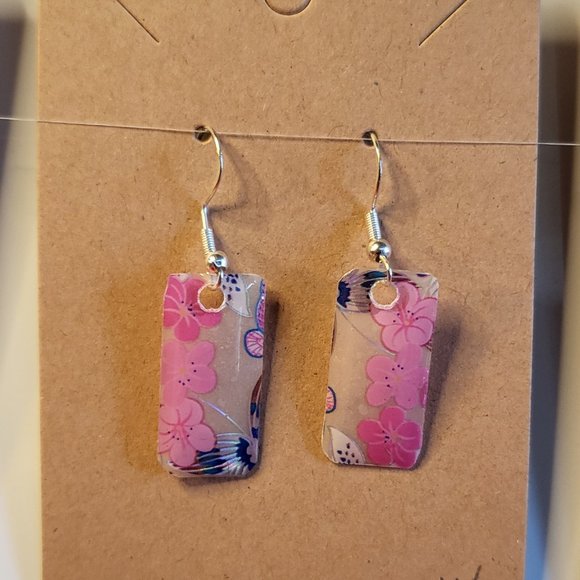 Hand Made By J Rae Floral and Butterfly Earrings.  Style E1030 - Picture 7 of 9